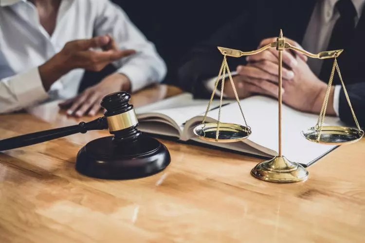 Hợp đồng dịch vụ: Lưu ý để tránh tranh chấp