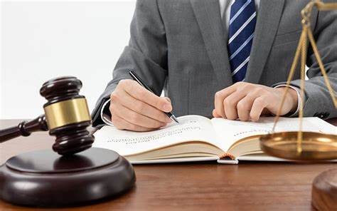 Con riêng có được hưởng thừa kế? – Giải đáp rõ ràng theo pháp luật