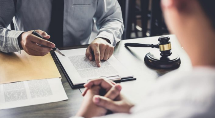 Có được ủy quyền thi hành án dân sự không? Giải đáp chi tiết theo quy định pháp luật mới nhất 2025