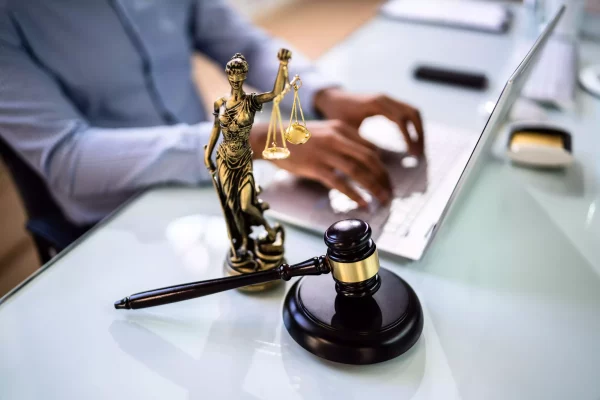 Thời hiệu truy cứu trách nhiệm hình sự: 6 điều cần biết